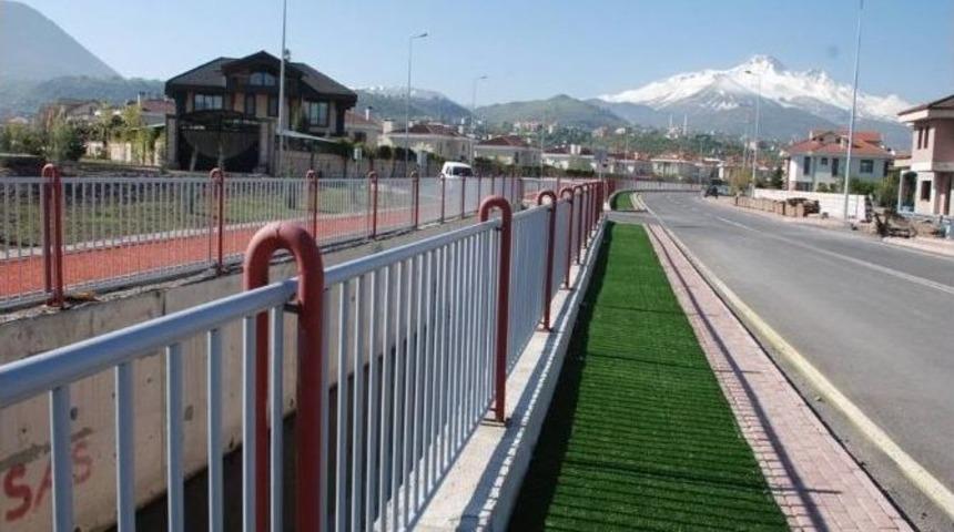 9 Mahalleyi Kapsayan Taşkın Su Kanalları İle Rahat Bir Yağış Sezonu