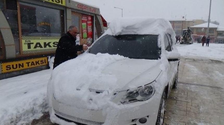 Erzincan&rsquo;da Yoğun Kar Yağışı
