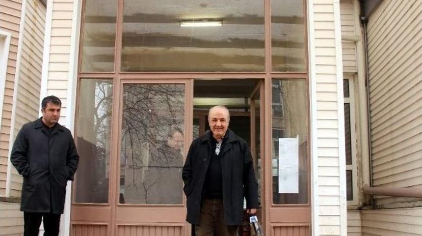 Eğitime Doymayan Rekt&ouml;r