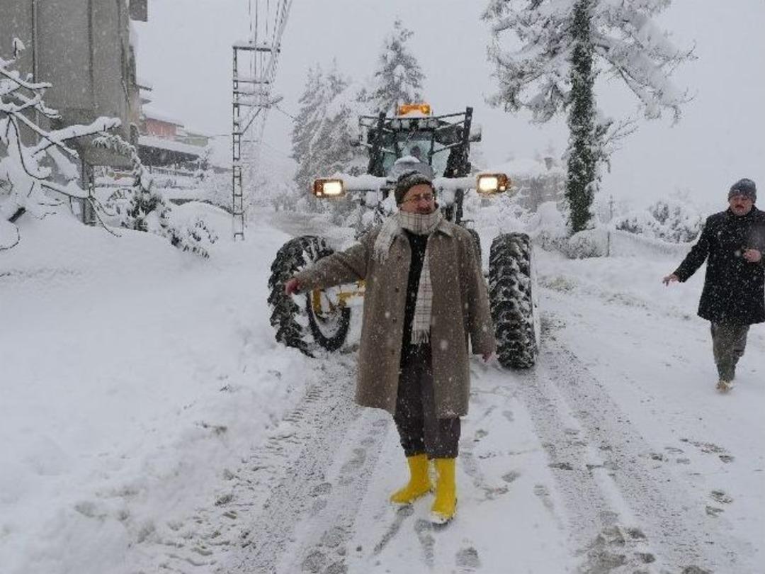 Trabzon&rsquo;da Kar Yağışı