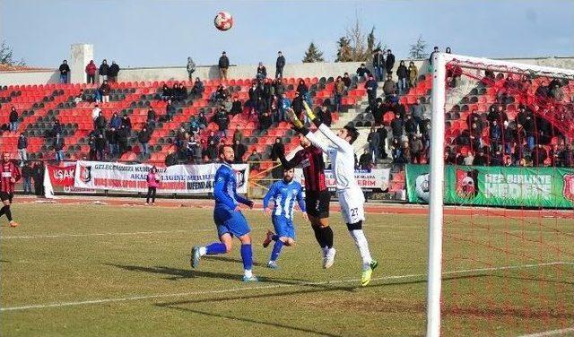 Uşak Derbisini Utaş Uşakspor Kazandı