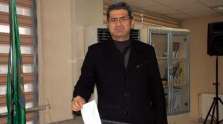 Başkan Yener G&uuml;ven Tazeledi