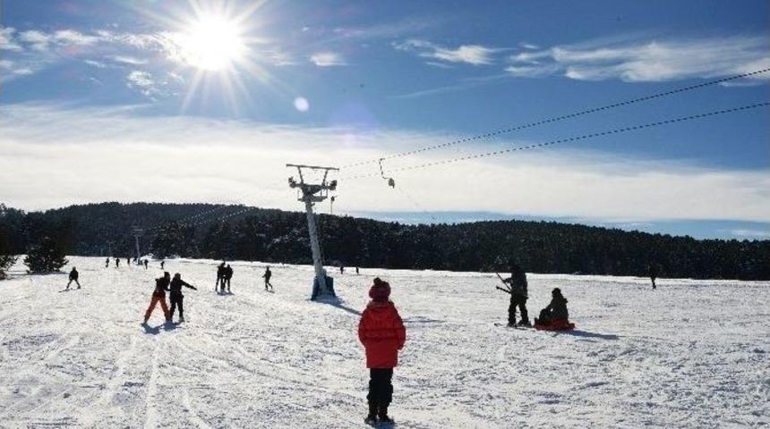 Ardahan&rsquo;da Kayak Sezonu A&ccedil;ıldı