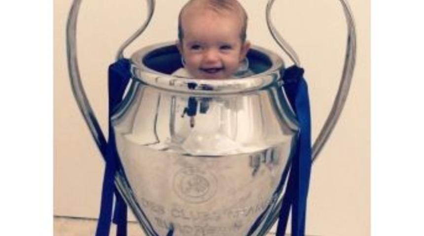 Xess Xava Şampiyonlar Ligi Kupasının İçinde