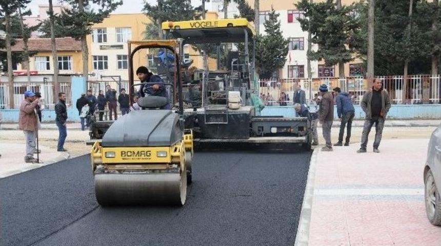Yenişehir&rsquo;de Asfalt Ve Kaldırım &Ccedil;alışmaları S&uuml;r&uuml;yor