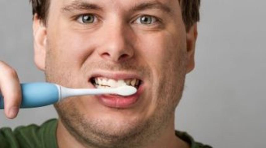 Ağız Kokusunu Giderme Y&ouml;ntemleri