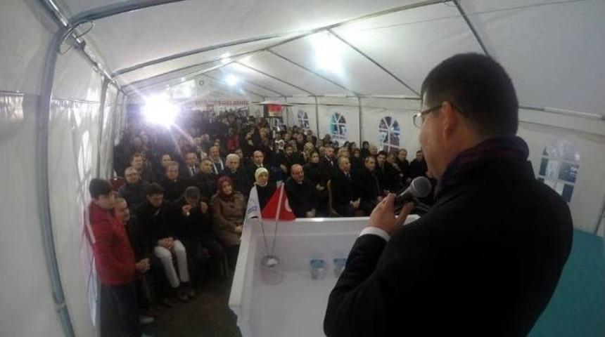 Kazada Hayatını Kaybeden Ersoy&rsquo;un Adı Pazaryerine Verildi