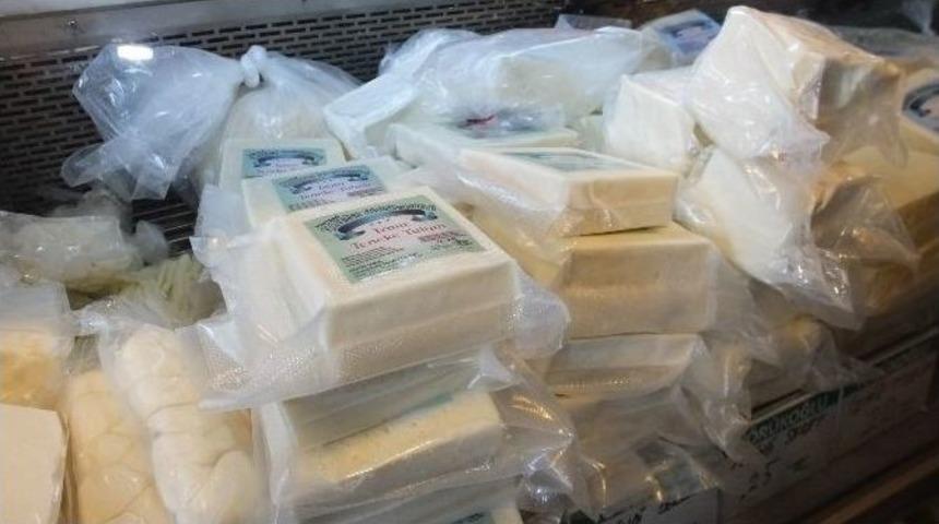 Burhaniye&rsquo;de Peynirciler Yeni Tebliğe Uydu