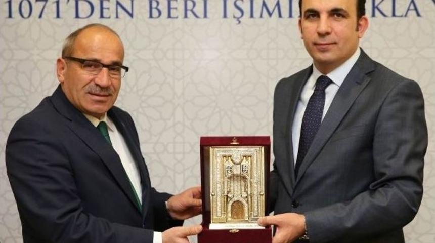 Sel&ccedil;uklu İle Şavşat Kardeş Şehir Oldu