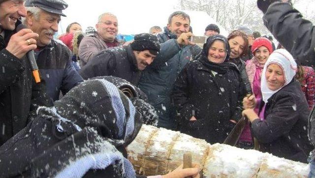 Artvinliler “beyaz Renk” Festivali İle Eğlendi