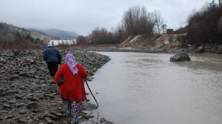 Kayıp İki &Ccedil;ocuğun Ailesinden Kan &Ouml;rneği Alındı