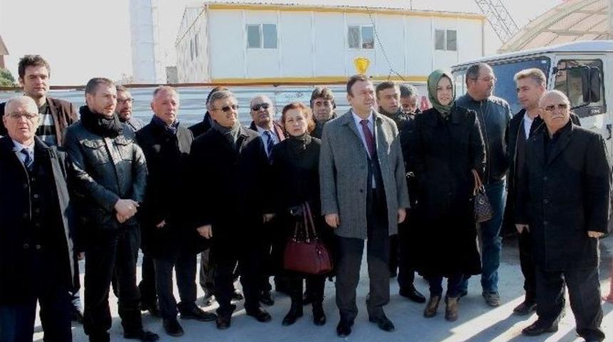 Ak Parti Heyeti, Kazanın Yaşandığı İnşaatta İnceleme Yaptı