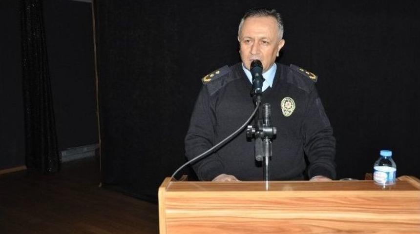 Boz&uuml;y&uuml;k&rsquo;te Huzur Toplantısı Yapıldı