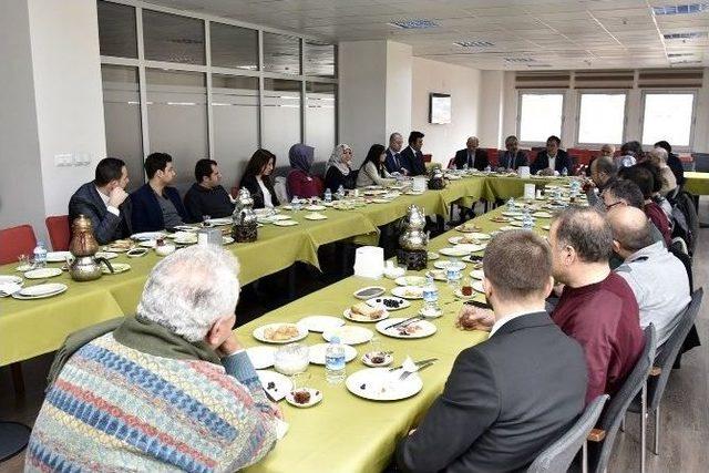 Başkan Çimen, Mimarlar İle Bir Araya Geldi