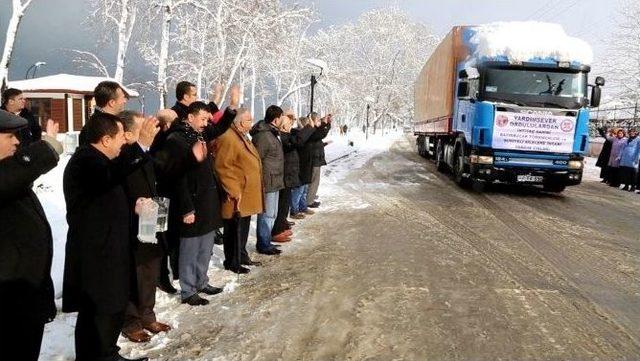 Ordu’dan Bayır Bucak Türkmenlerine Yardım