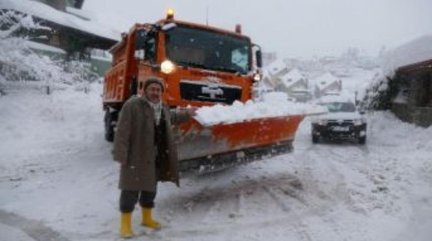 Başkan G&uuml;mr&uuml;k&ccedil;&uuml;oğlu: &ldquo;yoğun Don Ve Buzlanma Olacak, İşi Olmayan Dışarı &Ccedil;ıkmasın&rdquo;