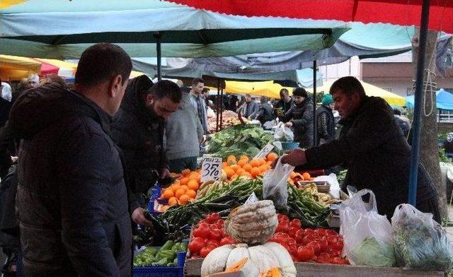 Pazar Yerini ’halk’ Belirledi