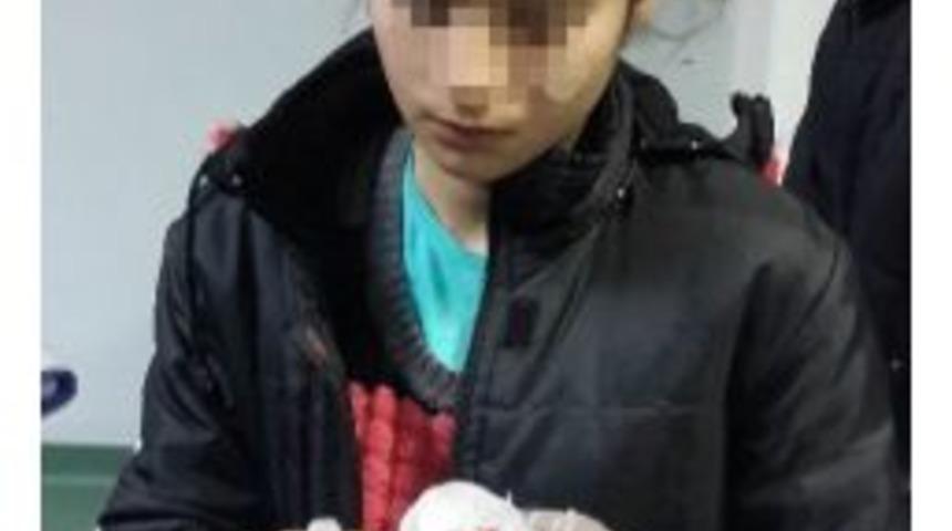 13 Yaşındaki Kız &Ccedil;ocuğu Avcılar Tarafından Vuruldu