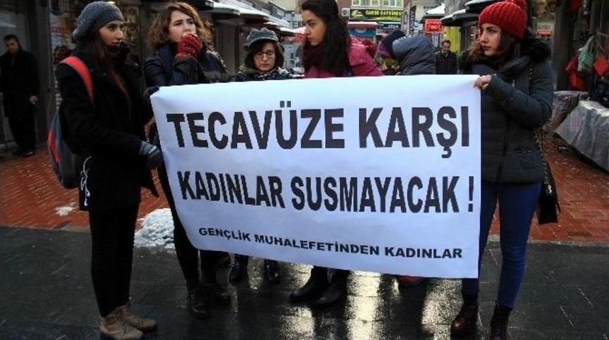 Samsun Gen&ccedil;lik Muhalefeti&rsquo;nden Kadın İstismarı Eylemi