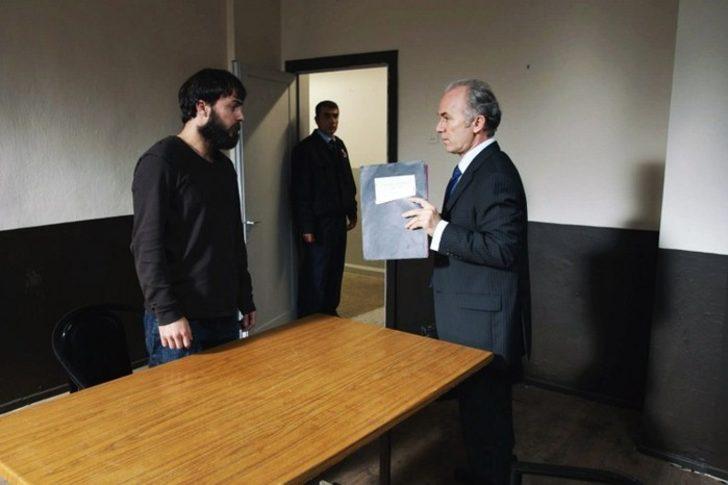 Benim İçin Üzülme 44. Bölüm Galerisi G3