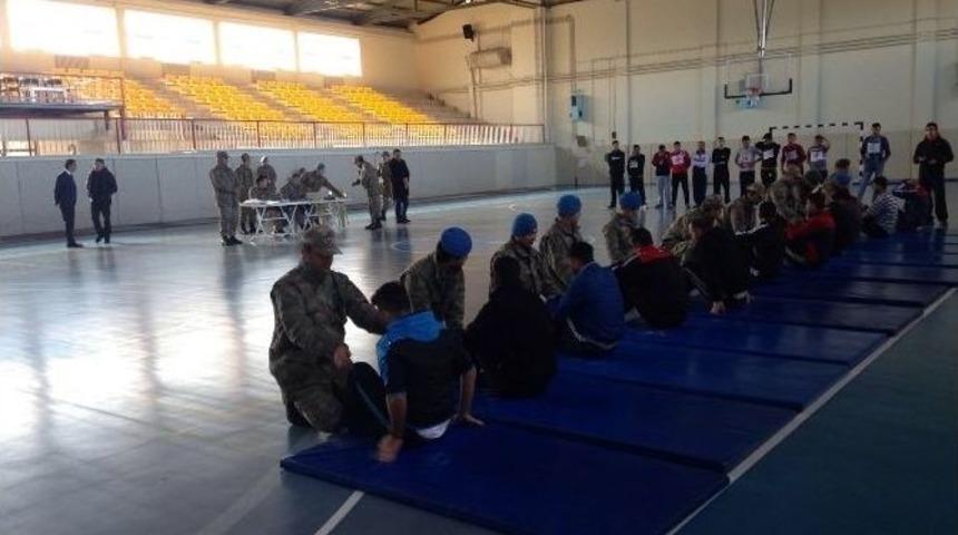 G&ouml;lbaşı İl&ccedil;esinde Korucu Adayları M&uuml;lakata Alındı