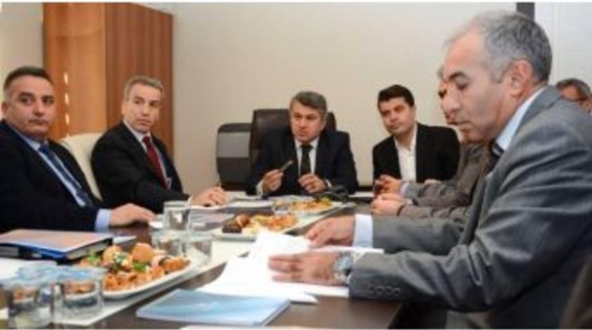 Zabıta Kurulu Oto Galerinin Durumu İ&ccedil;in Toplandı