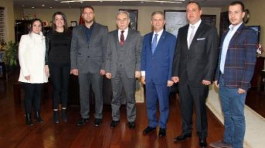 &Ccedil;ift&ccedil;iler, Vali B&uuml;y&uuml;k&rsquo;ten Laboratuvar Desteği İstedi