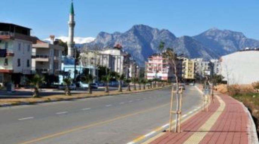 Kepez Belediyesi&rsquo;nden &Uuml;nsal Mahallesine Yeşil Cadde