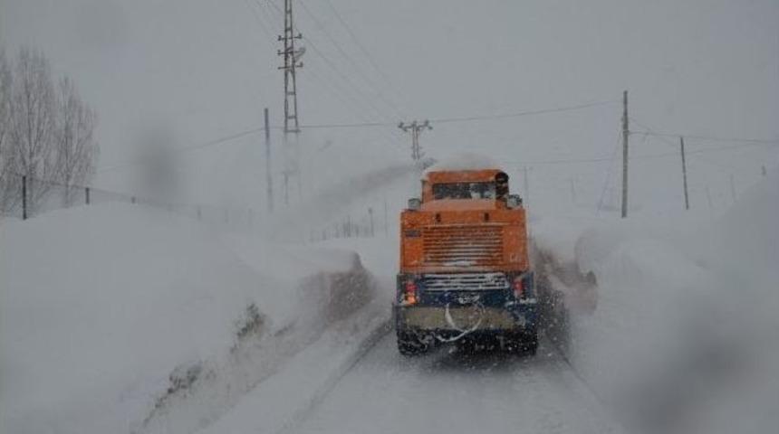 Bitlis&rsquo;te 256 K&ouml;ye Ulaşım Sağlanamıyor