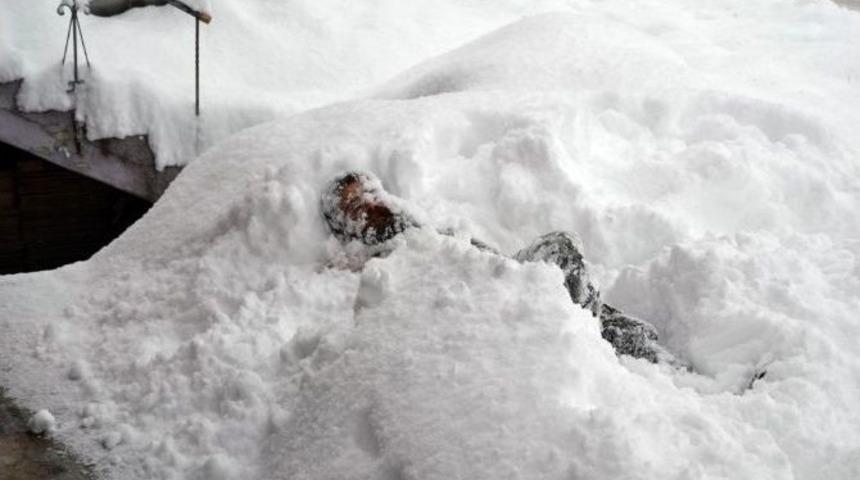 (&ouml;zel Haber) Ter&ouml;r Operasyonlarına Kar Banyolu Destek