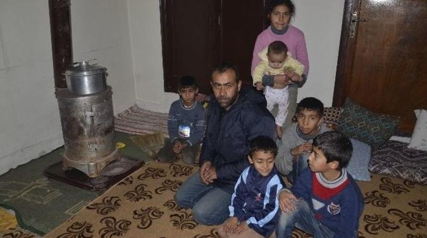 &lsquo;ter&ouml;rden&rsquo; Ka&ccedil;an Aile &lsquo;yoksullukla&rsquo; Savaşıyor