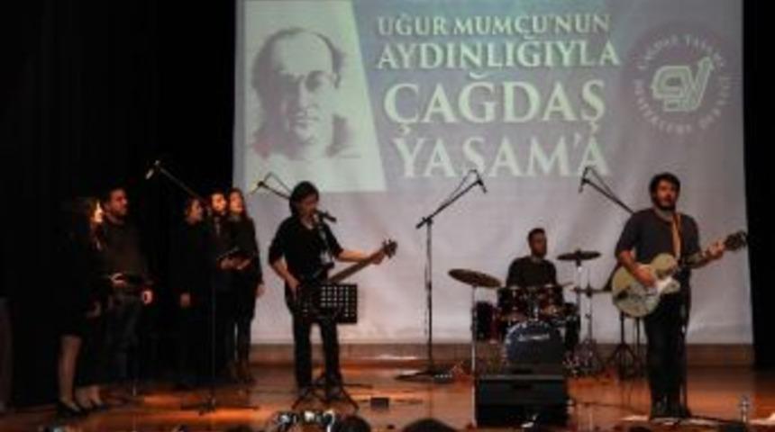 Uğur Mumcu Anılıyor
