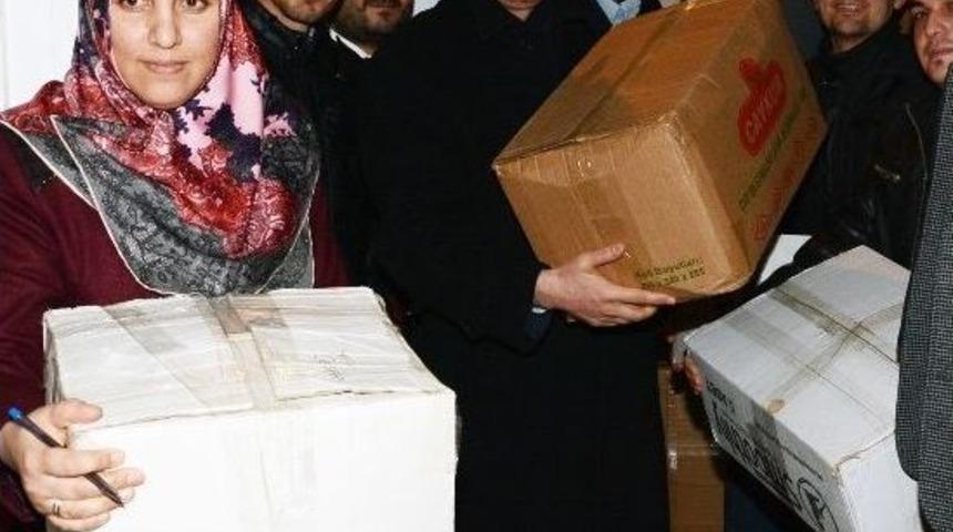 Yardımlar Dualar Eşliğinde Yola &Ccedil;ıkıyor