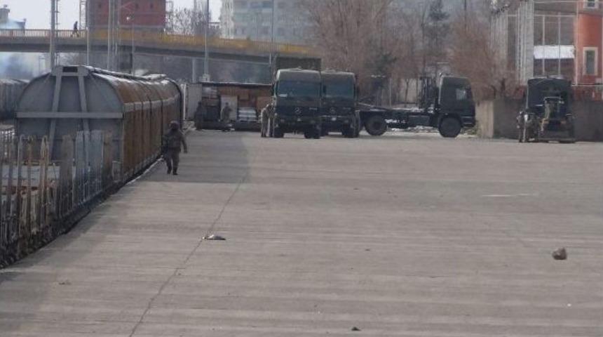 Diyarbakır&rsquo;da Askeri Hareketlilik