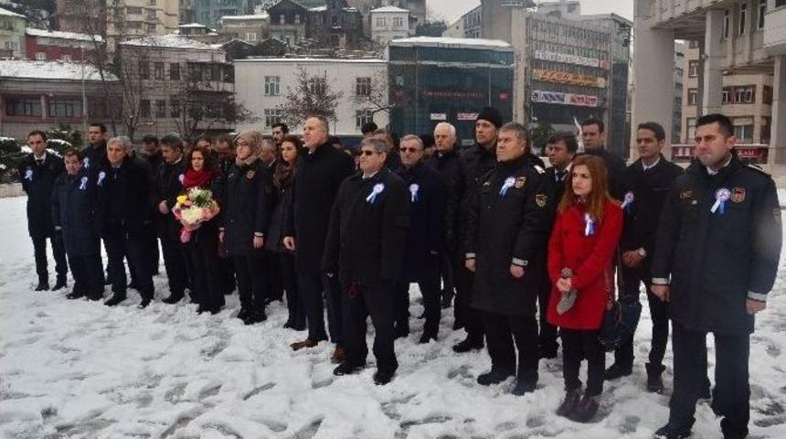 D&uuml;nya G&uuml;mr&uuml;k G&uuml;n&uuml; T&ouml;renlerle Kutlandı