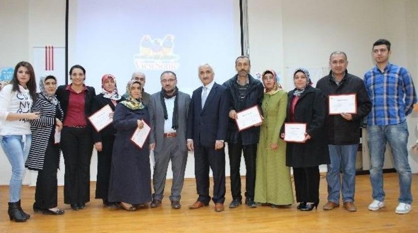 Koruyucu Aileler Sertifikalarını Aldı