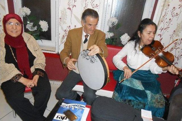 Eskişehir’de Saz Ve Sözün Sultanlarından Muhteşem ’şiir Ve Musiki’ Dinletisi