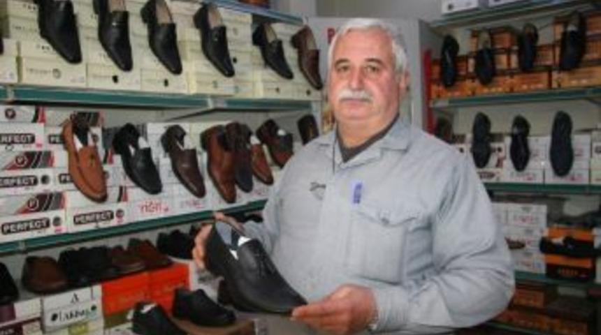 Kepek&ccedil;i&rsquo;den &rsquo;ayakkabı&rsquo; Uyarısı