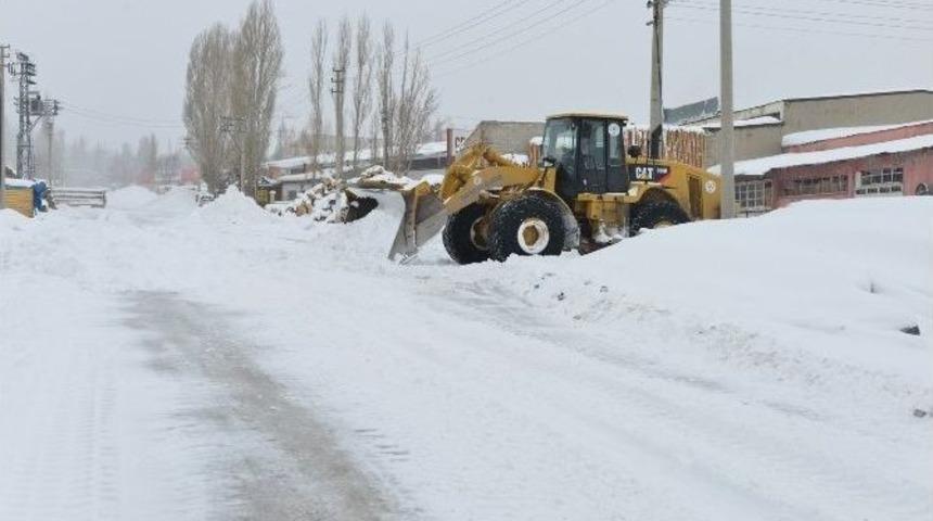 Yakutiye, Kar &Ccedil;alışmasını S&uuml;rd&uuml;r&uuml;yor