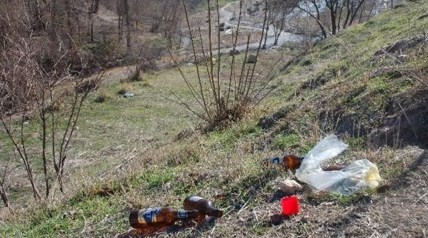 &Ccedil;ır&ccedil;ır Deresi Madde Bağımlıların Yuvası Haline Geldi