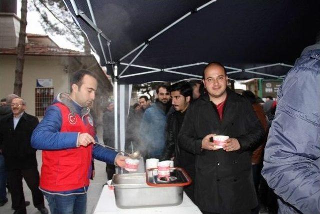 Erzincan’da Gençler Namazda Buluşuyor