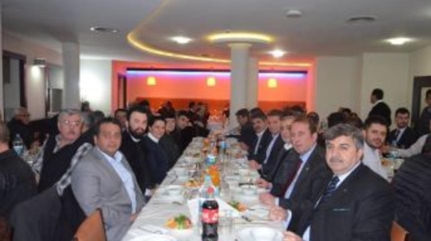 Ak Parti Tepebaşı İl&ccedil;esi Ocak Ayı Danışma Meclisinde Bir Araya Geldi