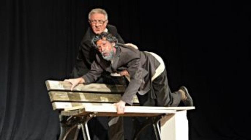 Azeri Oyuncular Mudanya&rsquo;da Sahne Aldı