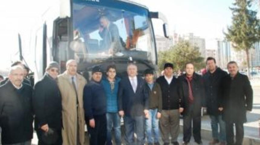 Başarılı &Ouml;ğrenciler Umre İ&ccedil;in Kutsal Topraklara Uğurlandı