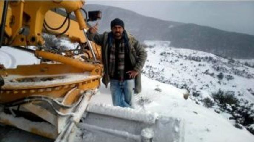 Kar Timleri İş Başında