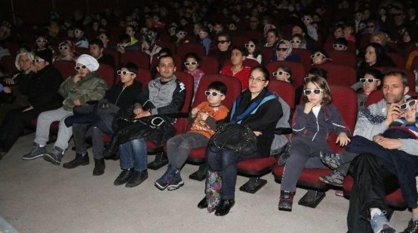 B&uuml;y&uuml;kşehir&rsquo;den 3d Sinema Şenliği