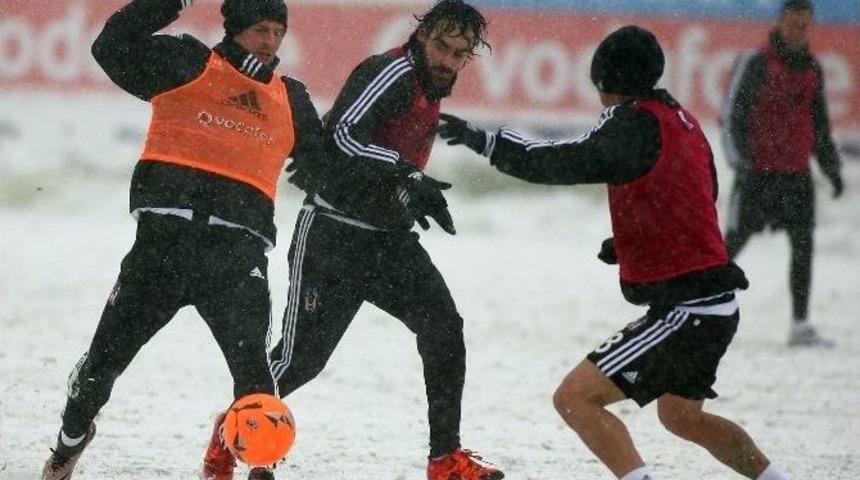 Beşiktaş Kupa Mesaisini S&uuml;rd&uuml;rd&uuml;