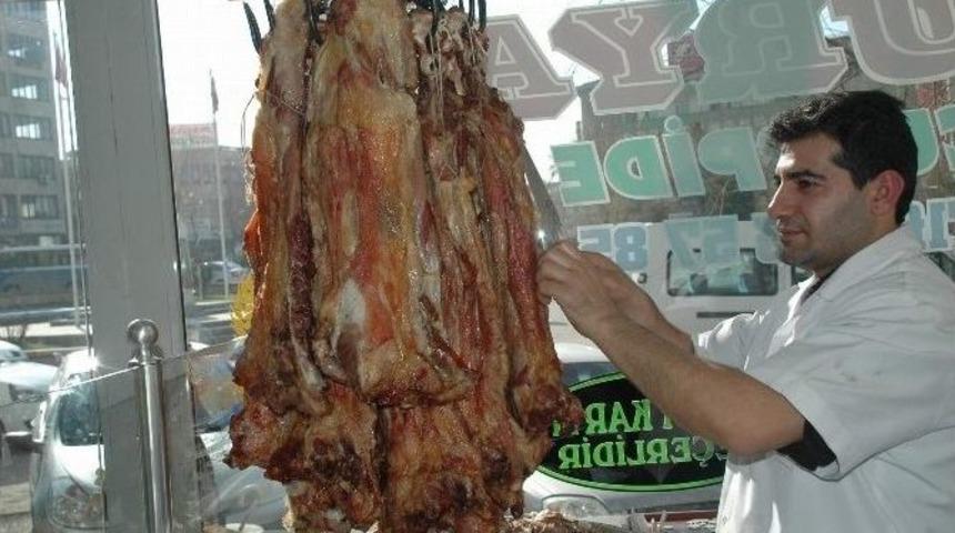 Siirt Mutfağının Vazge&ccedil;ilmez Lezzeti B&uuml;ryan Kebabı