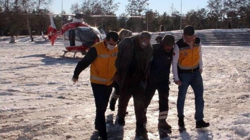 Hastaların İmdadına Ambulans Helikopter Yetişti