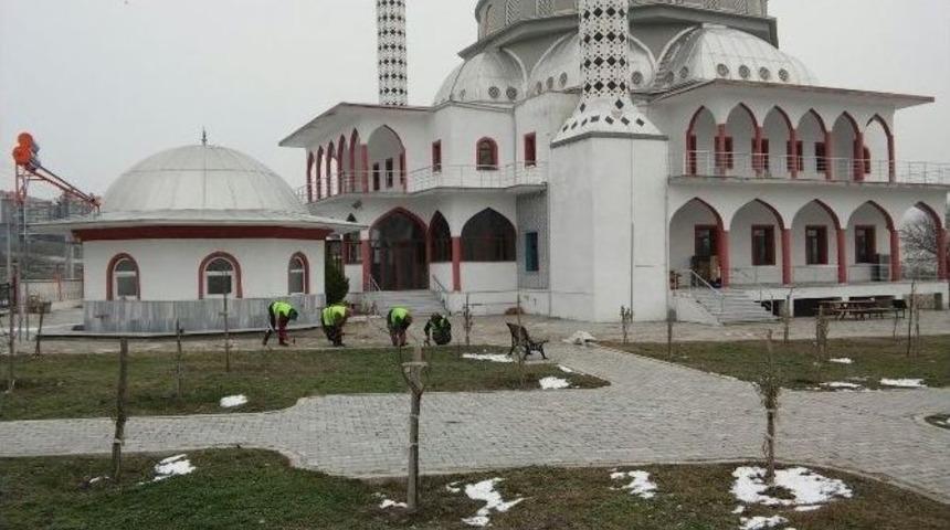 Karesi&rsquo;de Camiler Pırıl Pırıl